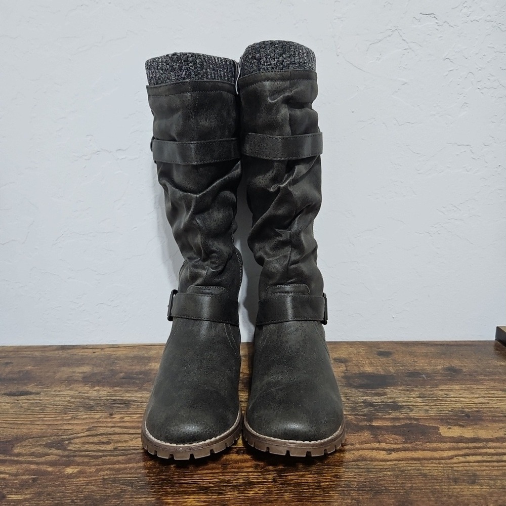 Women’s Knee-High Slouch Combat Boots in Charcoal